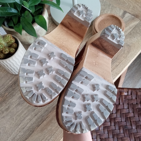 EUC MIA Women's Elsa Mule- Size 36, Brown Leather - Picture 4 of 5